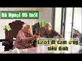 Sang râu jp về thăm Ngoại năm nay đã 95 tuổi. Ngoại vẫn minh mẫn lướt điện thoại cảm ứng và làm thơ.