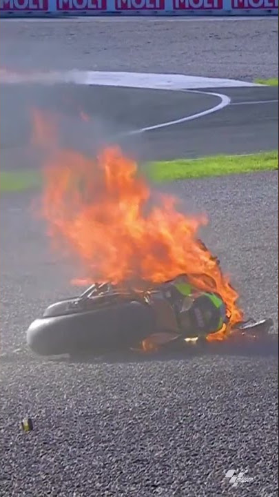Marcobez72 crass sampai motor terbakar di Circuit Valencia