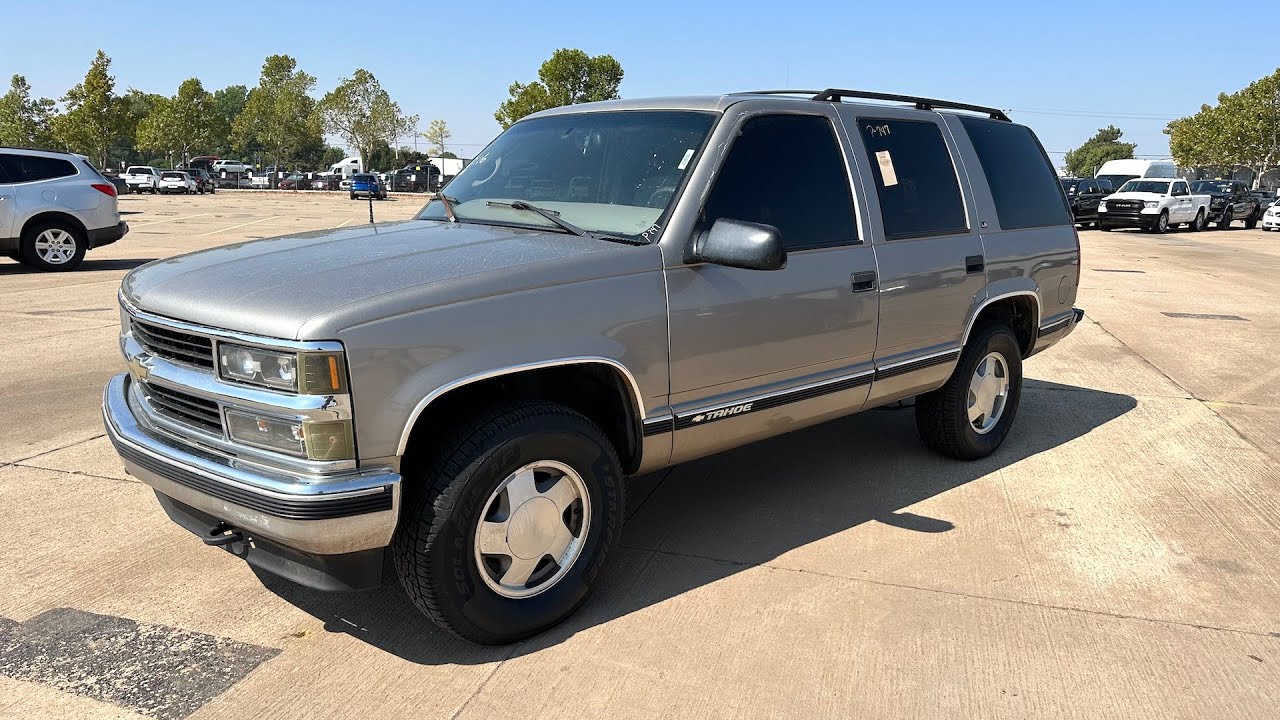 I Found the Cheapest SUV at the Dealer Auction - Chevy Tahoe 4x4