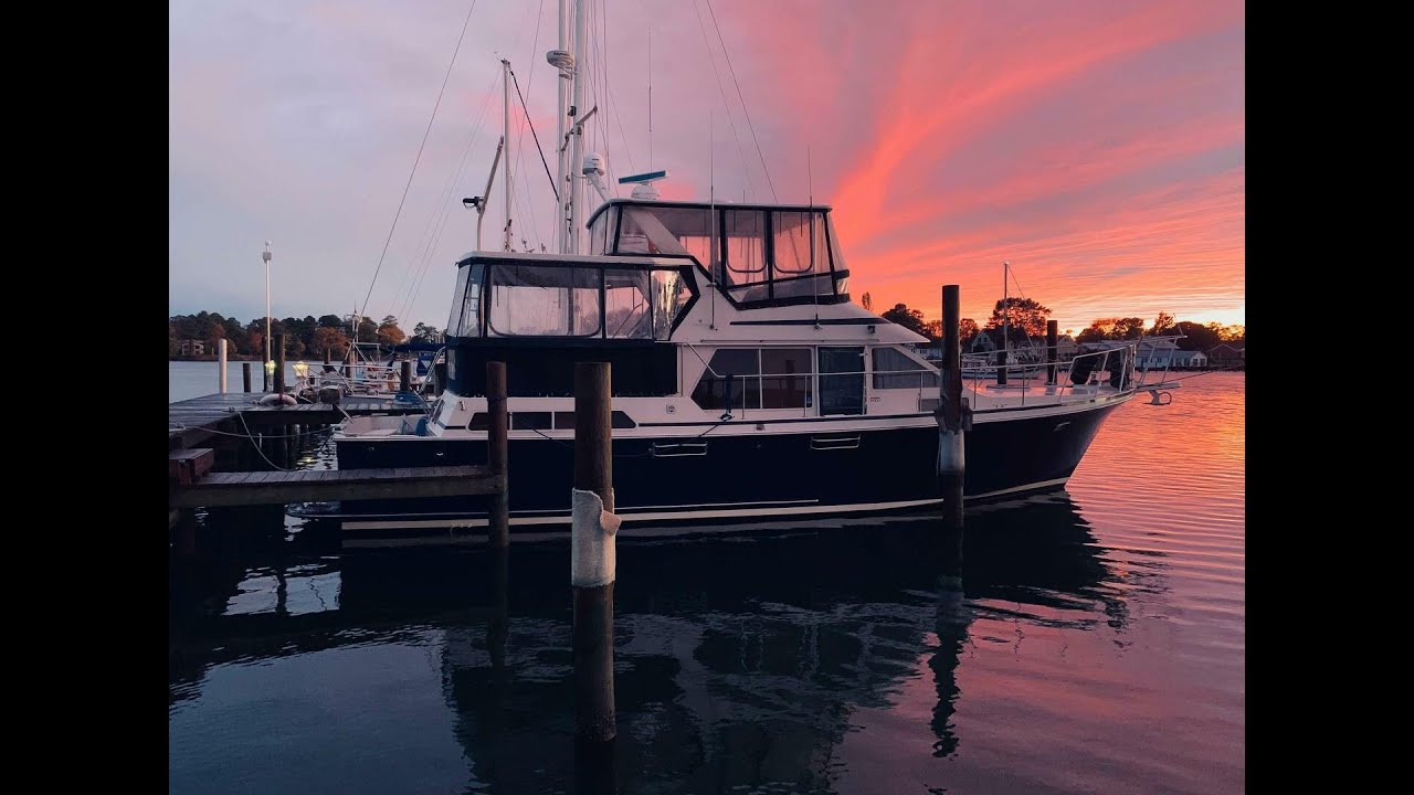 Trawler sold- 43 Mainship "Positive Latitude" - YouTube