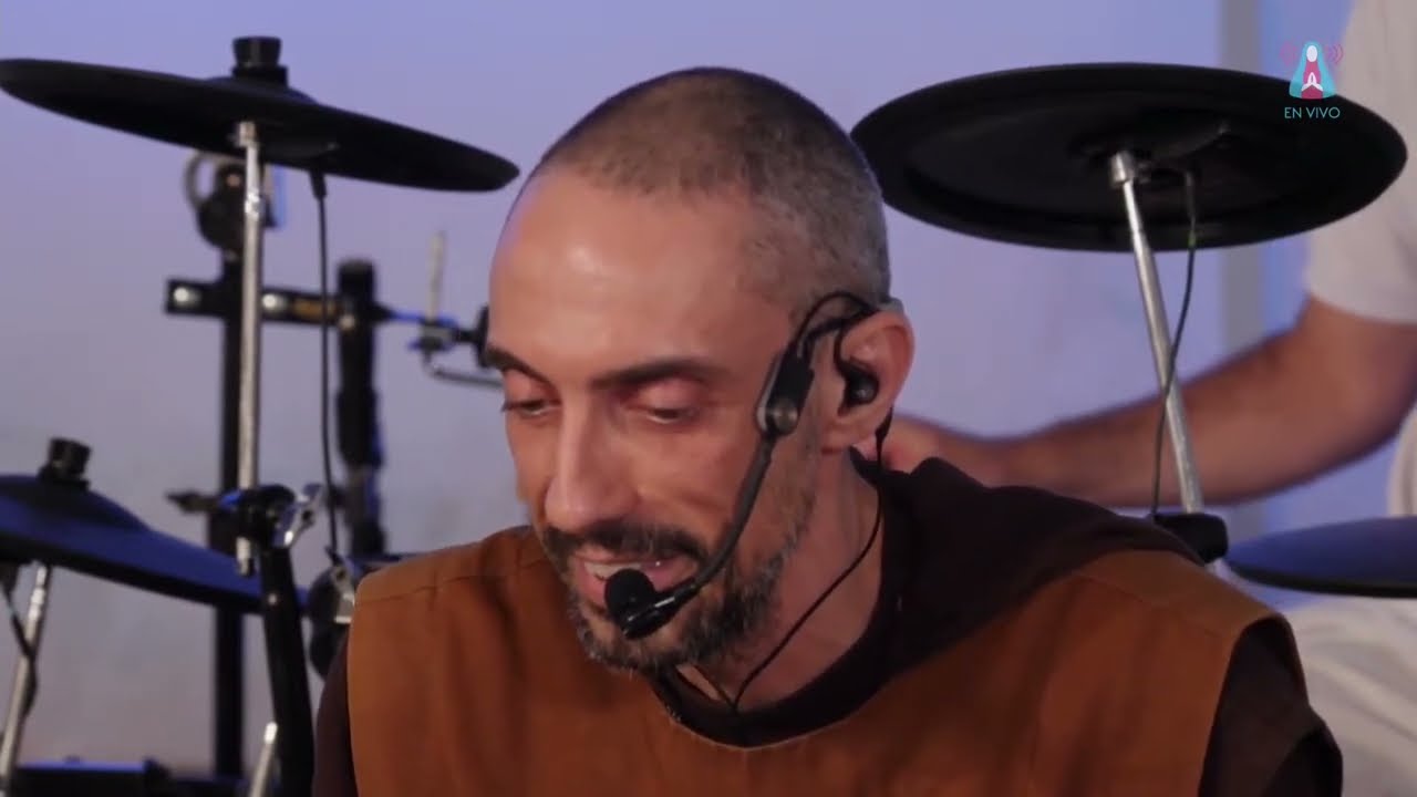 MARÍA, IMMA ILAAH  (Coral das Comunidades-Luz)