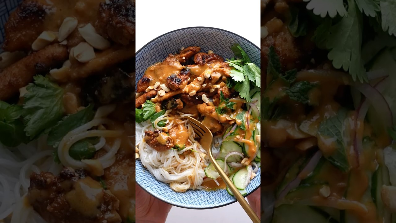 Thai Peanut Chicken Noodle Bowls