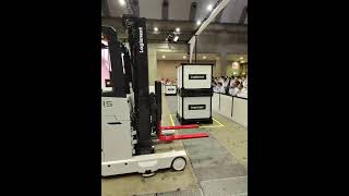LOGISTECHTOKYO2025 Logisnext AGV forklift
