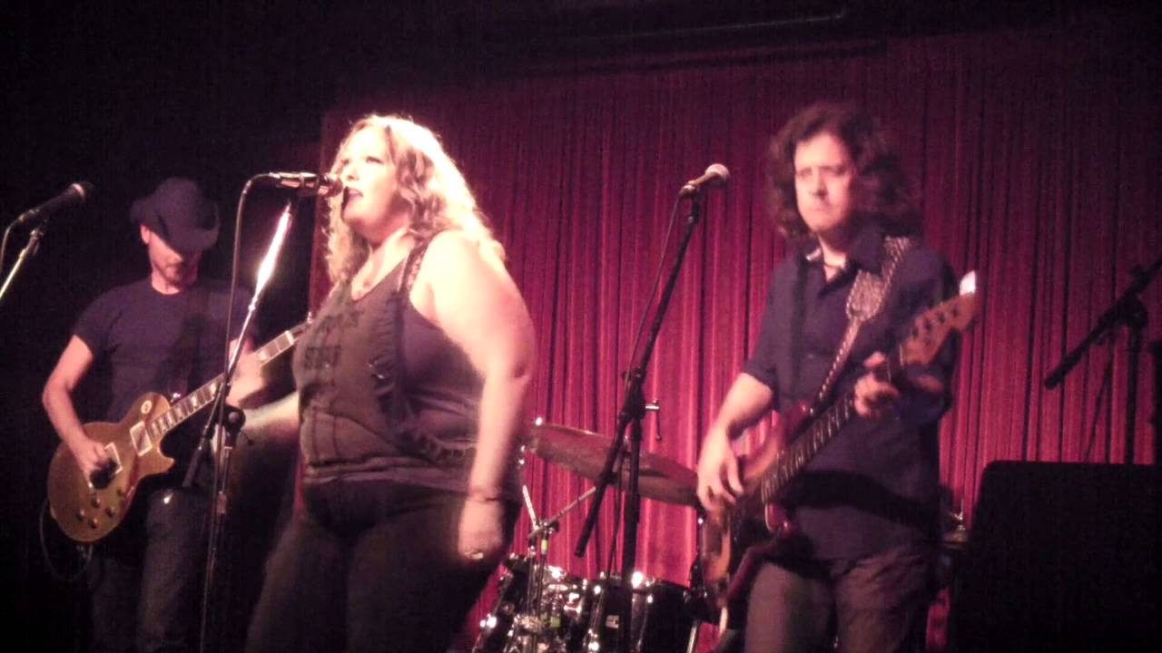 Funkyjenn: Stick And Stay (Live At Harvelles)