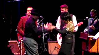 Roy & Yvonne - Two Roads Before You (part) - live in Chicago 03/02/13