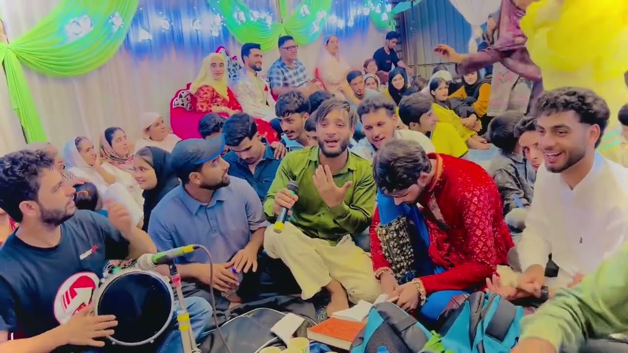 Public Girls Boys Singing 😱🙄 || Zaya Kerths Madno || Abid Bandpori ☎️7889726808