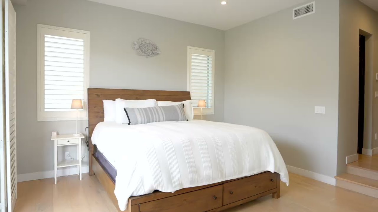 320 35th St, Manhattan Beach, CA 90266