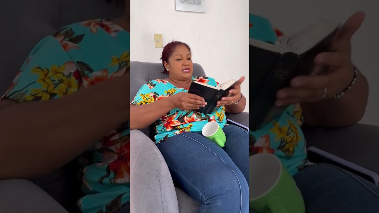 Quiteño y El QuiteñoQueria salir solo con su novia pero sin su suegra y su hijastr4 al final esto pa