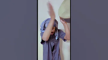 مشجع نصراوي يردد طاق طاق طاقيه 