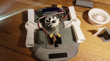 SR.N1 hovercraft RC model under the hood srn1