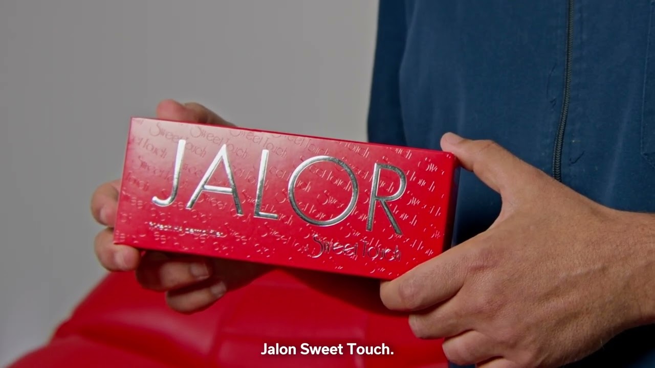 JALOR SWEET TOUCH: HYDRATED, DEFINED LIPS | JALOR SWEET TOUCH: LABBRA IDRATATE E DEFINITE