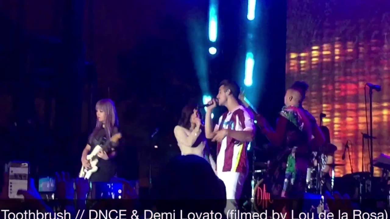 Toothbrush - DNCE & Demi Lovato // LA Live