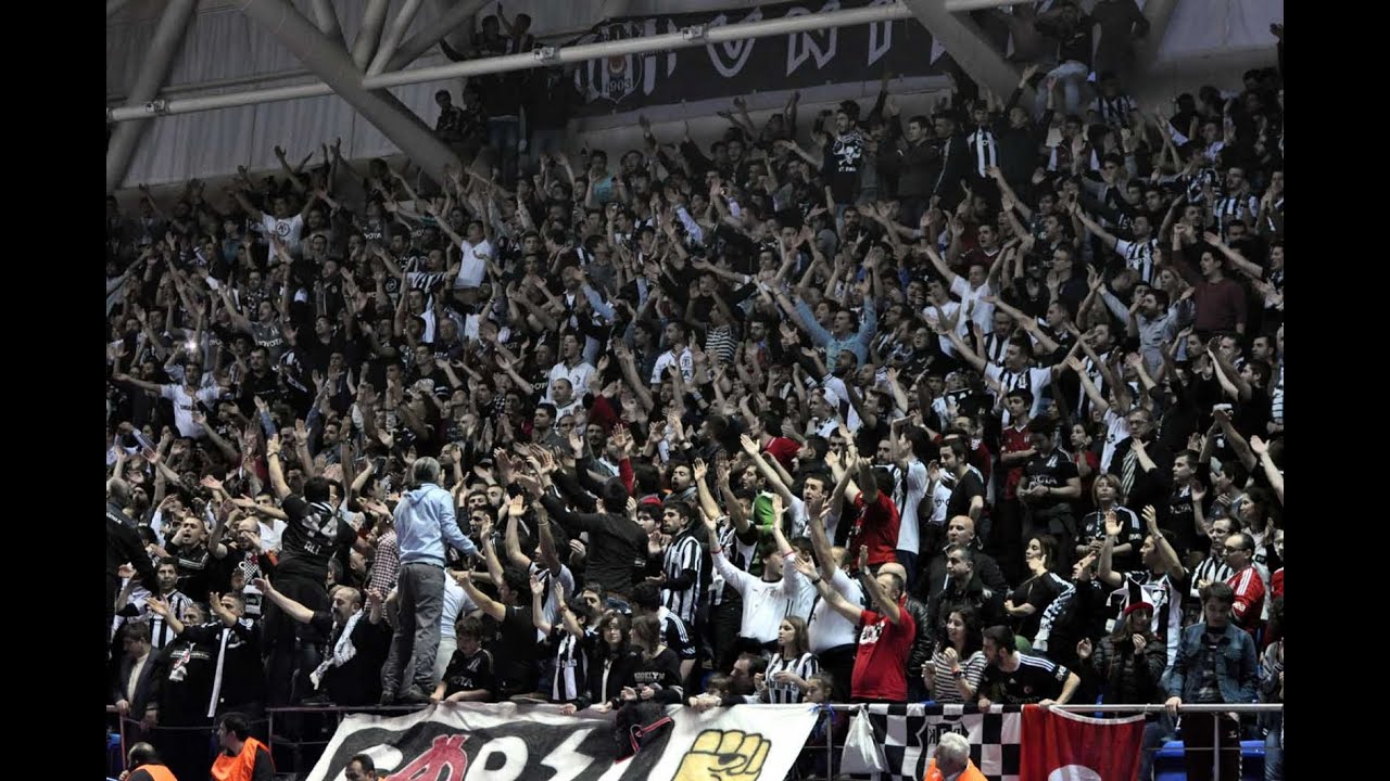 Beşiktaş Tribünü Burhan Felek'te @ E-Bilete Hayır