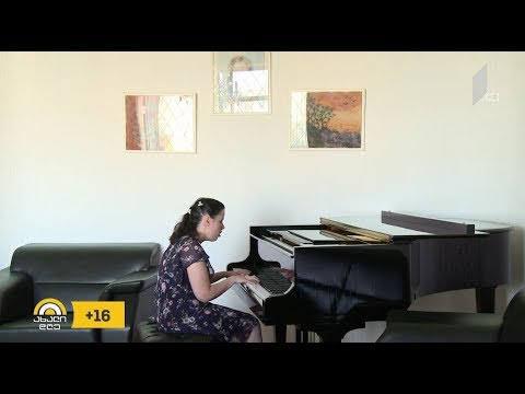 #ახალიდღე უსინათლო პიანისტი სრულყოფილი სმენით