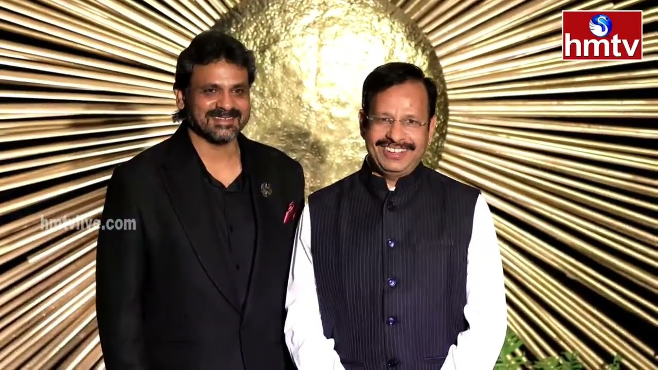 Vijay Rashmika Reception : విజయ్ దేవరకొండ రష్మిక వివాహ రిసెప్షన్ కు హాజరైన రాంచరణ్ ఉపాసన | hmtv