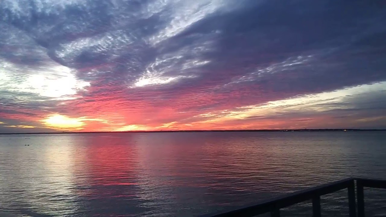 Sunset with outstanding colors. - YouTube