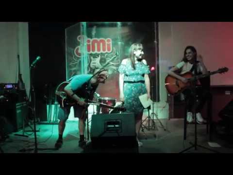 Юля Чек -