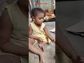 রোজা তার পাখিকে খাবার খাওয়াচ্ছে.. Rosa is feeding her bird #shorts #ytshorts #birds
