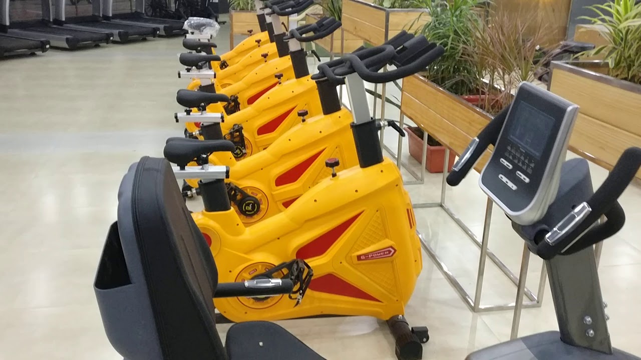 Biggest Gym in Gurgaon, REFORM ACTIVE FITNESS... AWSM PLACE YouTube