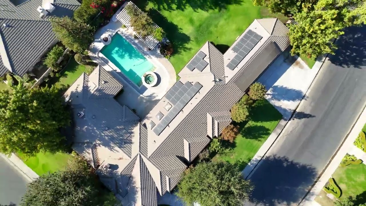 Bakersfield Million Dollar Home!  10400 Redbridge Way |  Seven Oaks Custom Classics