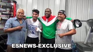 floyd mayweather repping the mexico colors for his mexican fighters EsNews Boxing