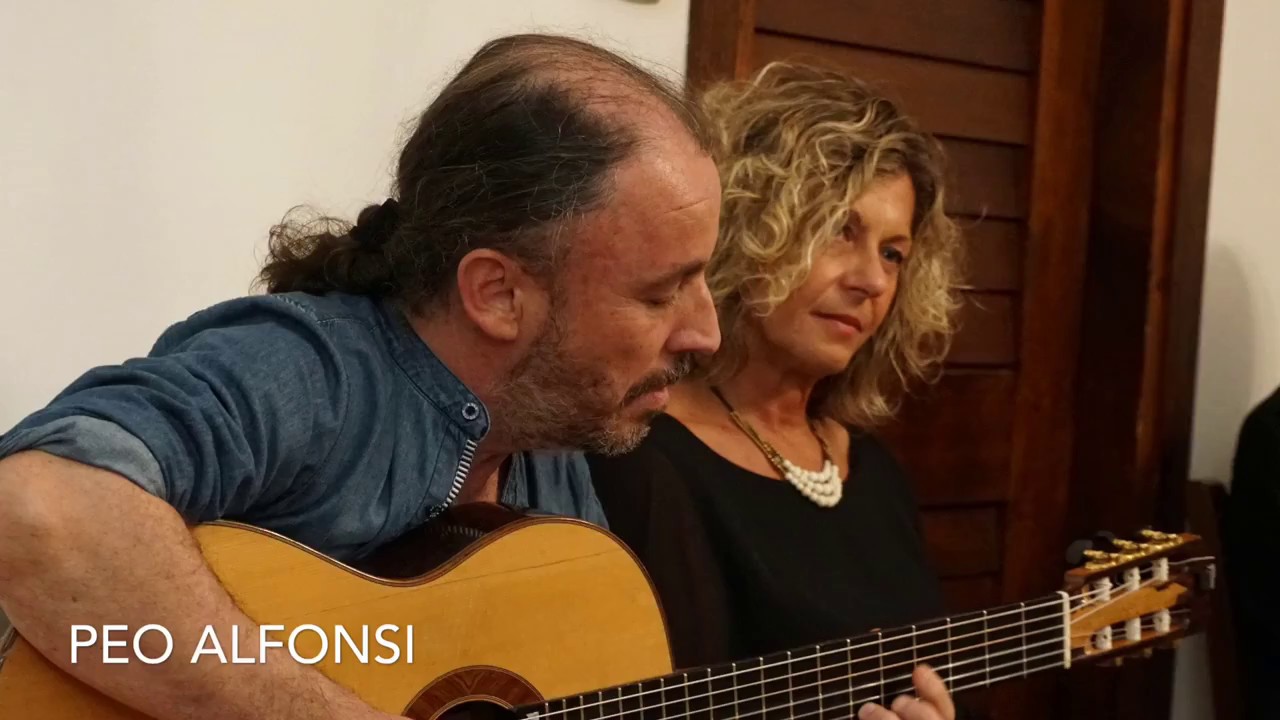 EROS E AGAPE  reading tratto da " 33 Bonsai" di Peo Alfonsi ( Taphros ed.)