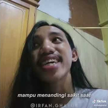 Perbedaan anak indie dan orang normal ketika terkena pisau tiktok @irfan.ghafur