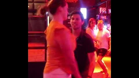 Gezellig samen Salsa, Bachata en Zouk leren dansen