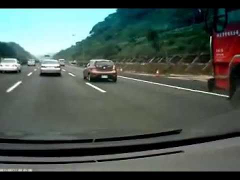 國道危險超車