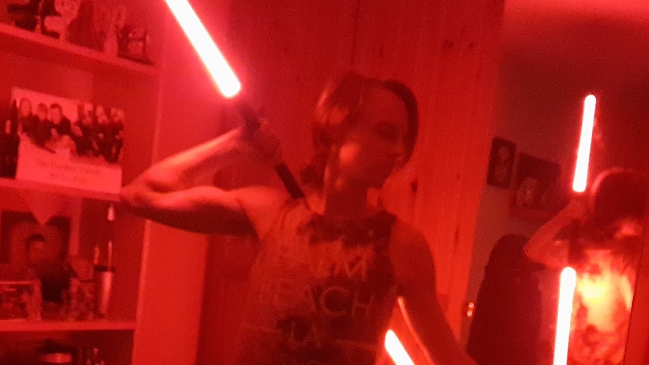 Double bladed lightsaber unboxing + review