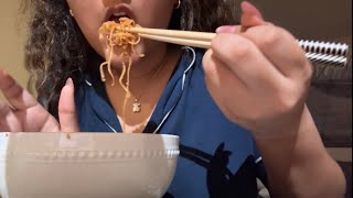 ASMR noodles and chicken🍜🍗