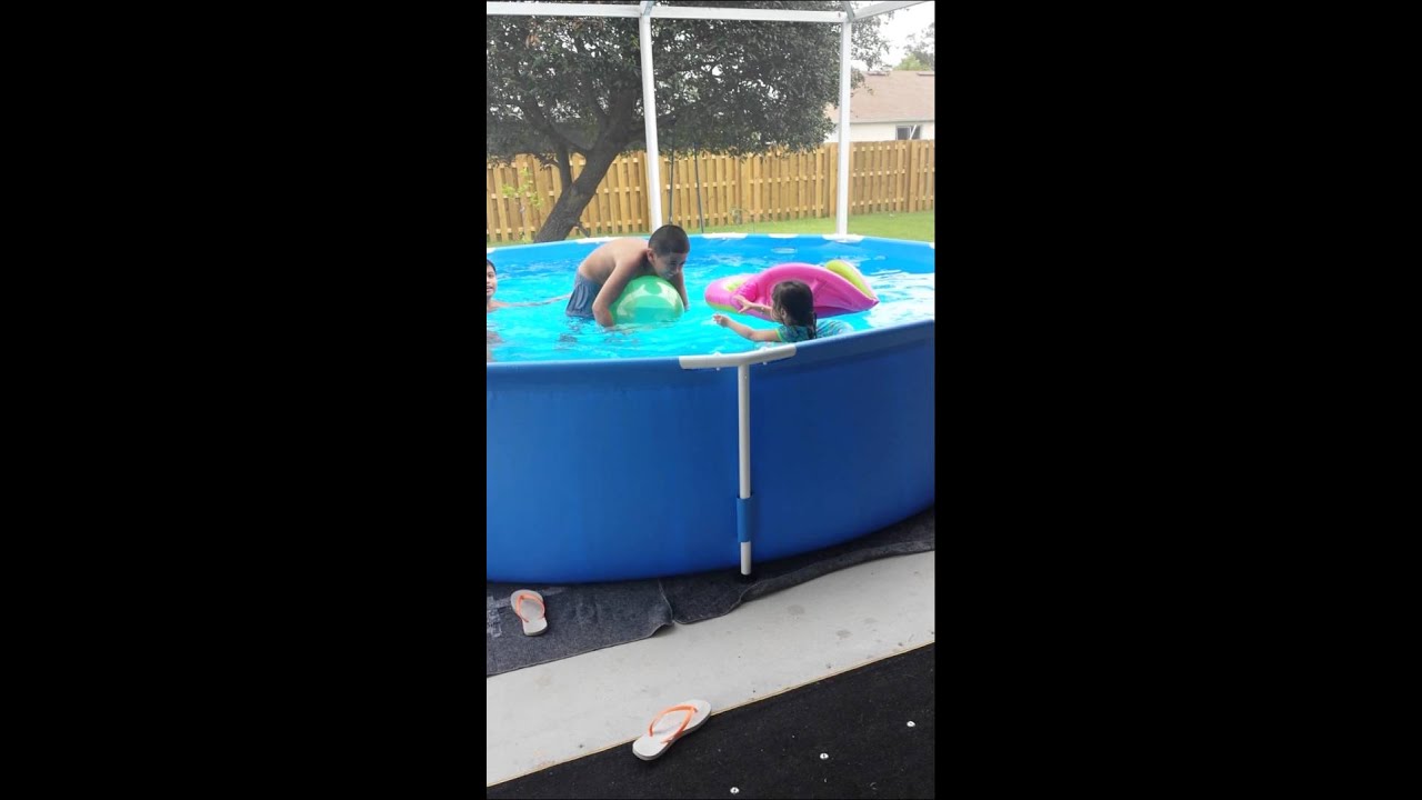 Kids pool - YouTube