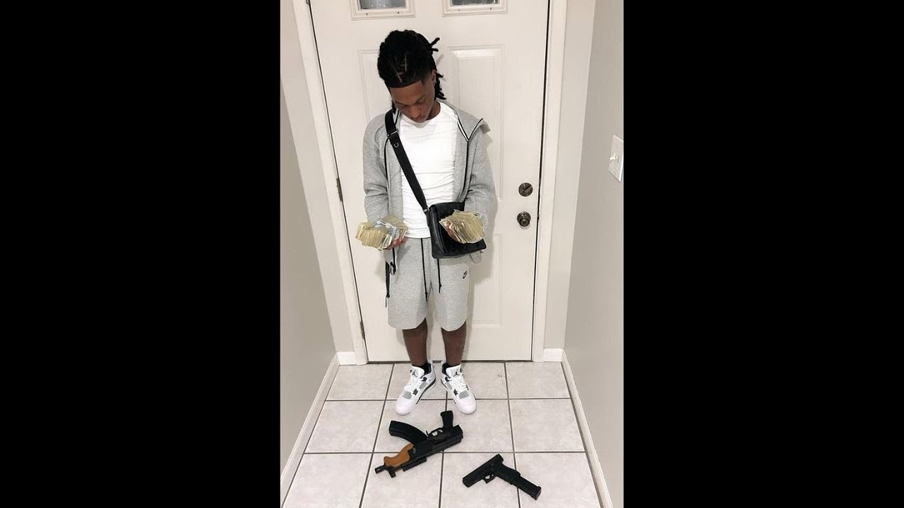 [FREE] Vonoff1700 x BAK Jay Sample Type Beat - Rock Yo Hips (HARD)