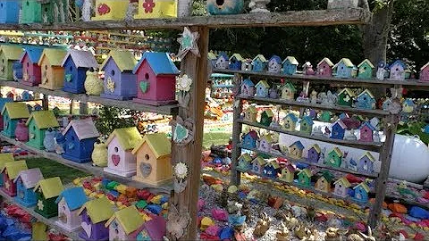 Bill Larkin's Birdhouses