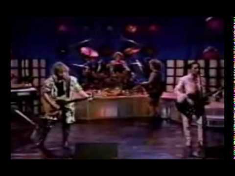 Go-Go's - Yes Or No (The Tonight Show 1984)