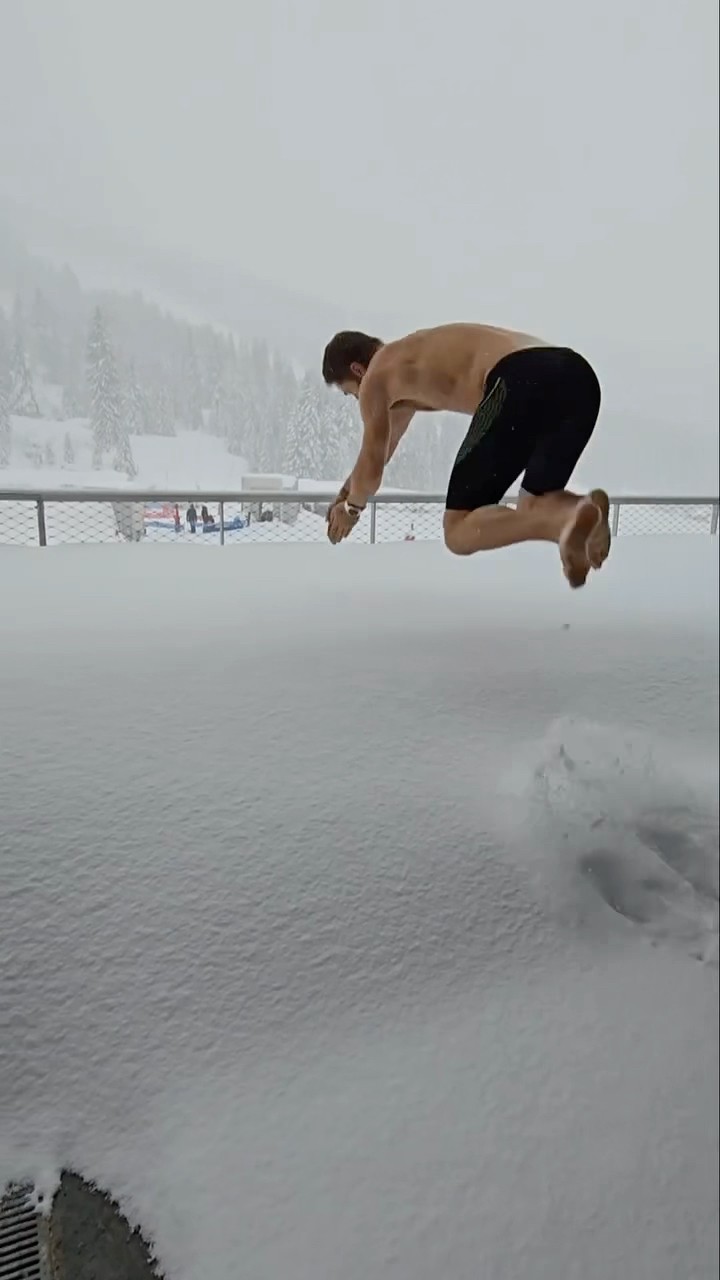 #JasonDeruloTV // Snow Diving? ? #GotPermissionToPost From @Docmedoc #SlowLow