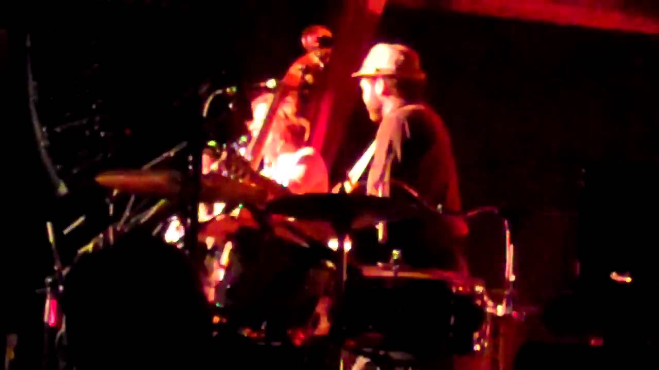 Coyote Grace - Girls Like Me (Summertime)