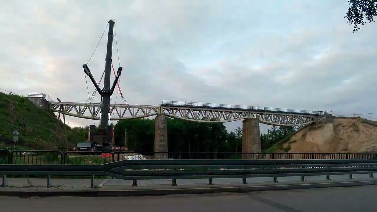 Demontaż mostu w Żukowie