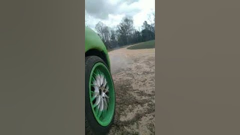 Moondogg2g - 97 eclipse 420a 5 speed smoking after 5 minutes of running and smell of raw fuel.