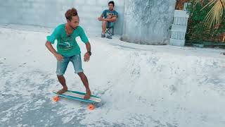 longboard surfskate in bowl @capetownshop #yow #yowwaikiki