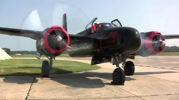 Douglas A-26 Invader - engine start and run-up