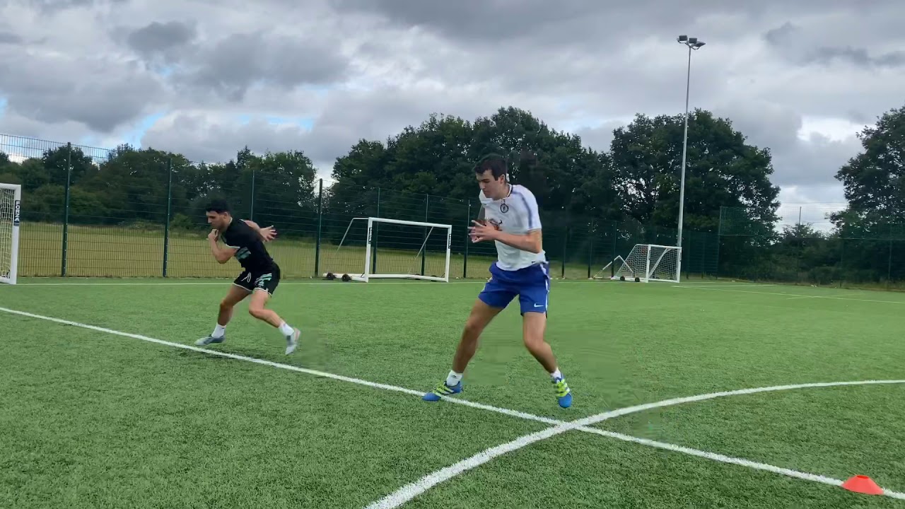 Change of direction plyometrics & fast competitive reactive agility for ...
