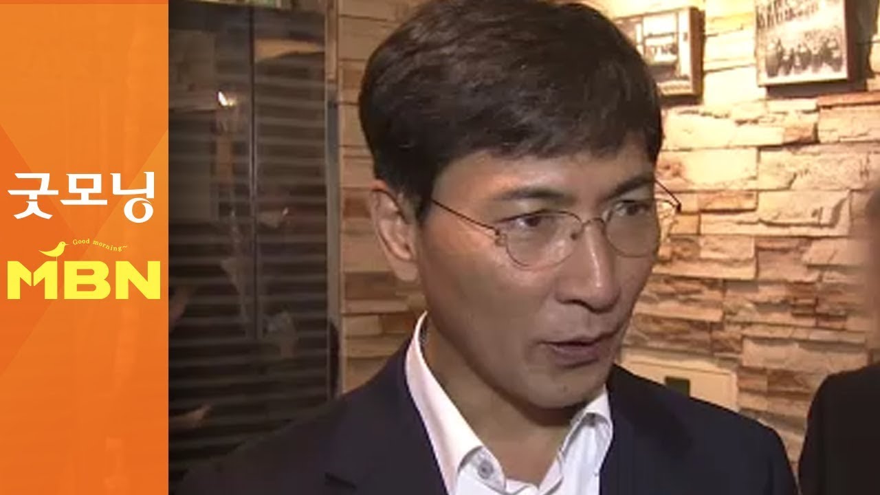 "두 사람은 연애하고 있었다"…안희정·김지은 문자 공개 [굿모닝MBN]