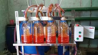 Оборудование для розлива подсолнечного масла в 5-литровые бутылки.