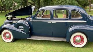 1938 BUICK CENTURY TOURING SEDAN, SELLING NO RESERVE 1938 Buick Model 61 Century Touring 4 Dr Sedan Trunk Back