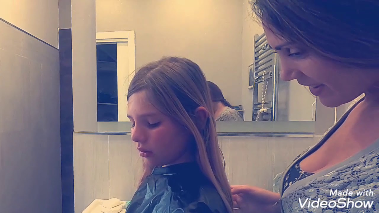 Autismo.TAGLIO DEI CAPELLI.Momenti difficili. Ecco uno dei perché Christian li ha molto lunghi.