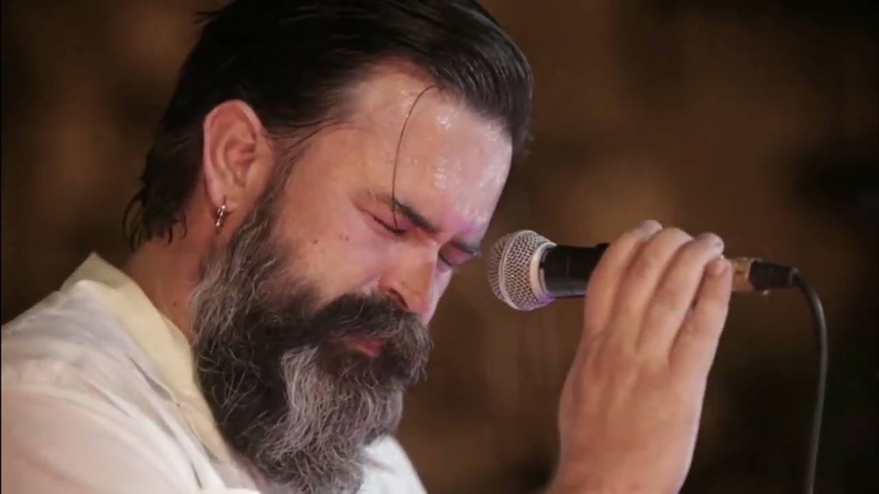 José Luis Jaén interpreta SOS de Mayte Martín