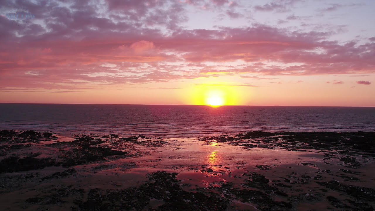 ITV 100 Walks with Julia Bradbury, The Extra Bits