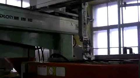 WEDLON Servo Injection Molding Robot-Small Servo Traverse Type Robot威得隆塑膠射出成型伺服橫走式機械手-小型伺服橫走式機械手臂