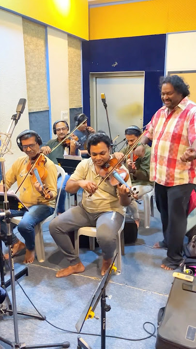 🤩Celebrating 20 Years of Blockbuster♥️M.Kumaran Son of Mahalakshmi 🎻Ayyo Ayyo Song Violin Bgm🎶